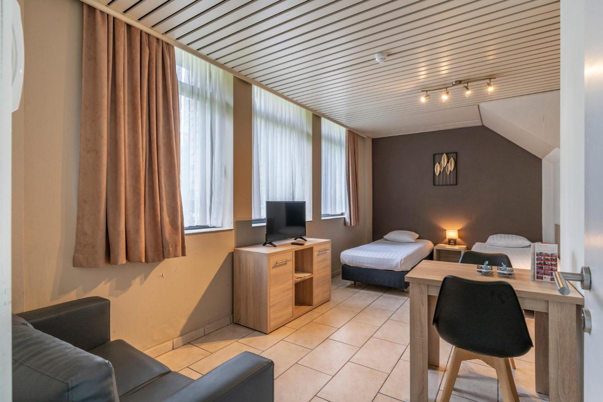 Condo Gardens Brussels Ngoại thất bức ảnh