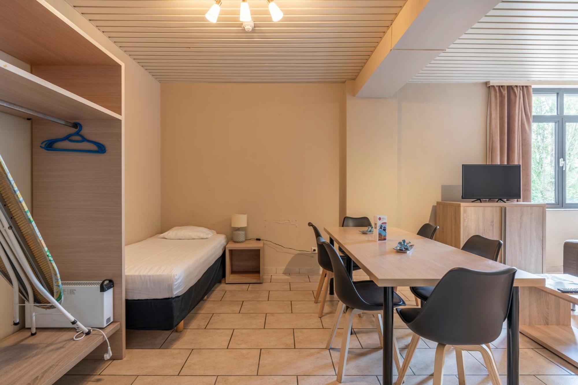 Condo Gardens Brussels Ngoại thất bức ảnh